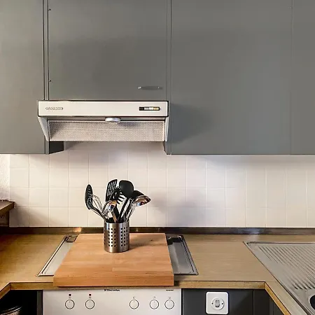 Lisiere-sud A 17 By Interhome Apartament Crans-Montana