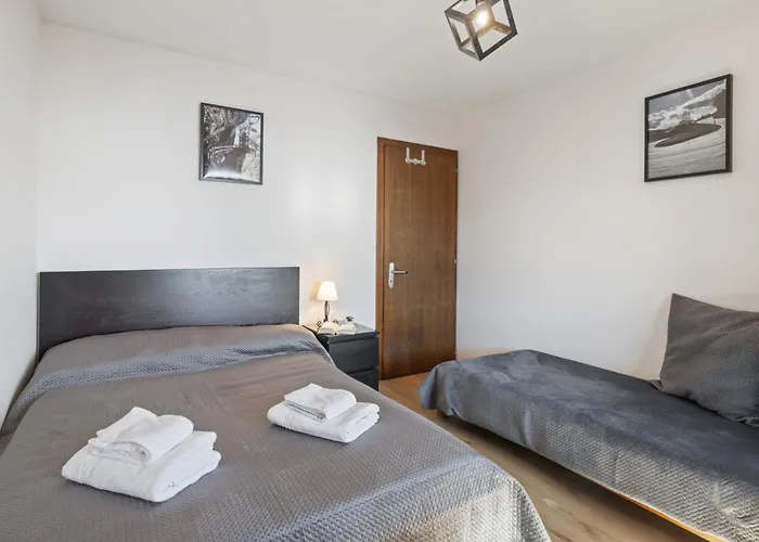 Lisiere-sud A 17 By Interhome * Crans-Montana