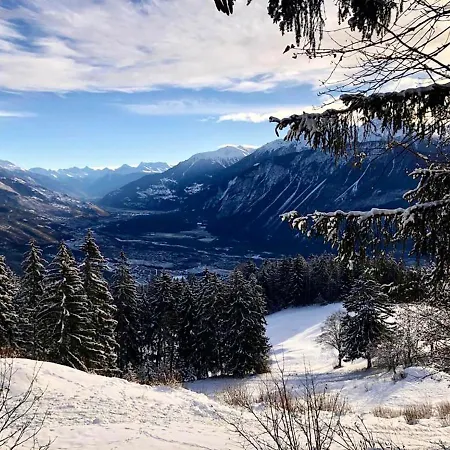 Lisière-sud Appartement *